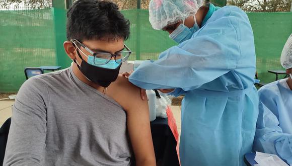 La jornada de vacunación se llevó a cabo en el campus de la Universidad Nacional de Tumbes, desde las 8 a.m. hasta las 8 p.m. del martes 14 de setiembre. (Foto: GORE Tumbes)