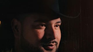 Edén Muñoz: “Hay que hacer dinero”, la primera colaboración del exvocalista de “Calibre 50″ con la “Banda MS”