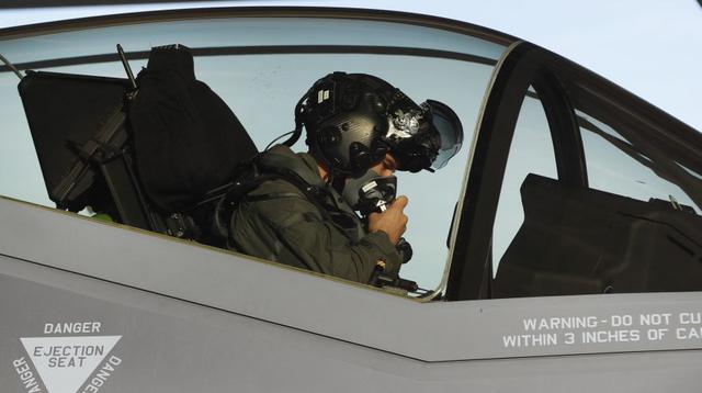 Los ultramodernos F-35 de EE.UU. que entrenan cerca de Rusia - 20
