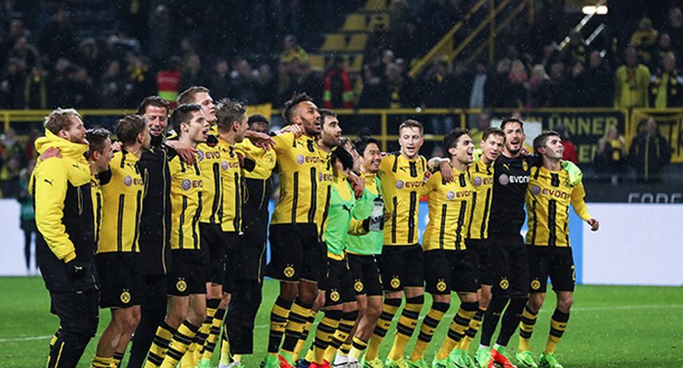 Con el solitario y determinante gol de Pierre Emerick Aubameyang, Borussia Dortmund venció 1-0 al RB Leipzig y ascendió al tercer lugar de la Bundesliga. (Foto: Getty Images)