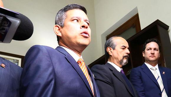 Luis Galarreta presentó lista de candidatos a la Mesa Directiva del Legislativo, que él encabeza. (Foto: Congreso)