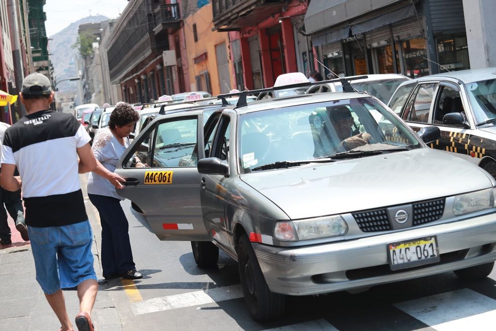 La ATU también tendrá competencia sobre los servicios de taxi en Lima y Callao. (Lino Chipana)