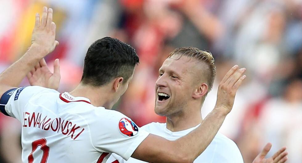Polonia se impuso por la mínima a Irlanda del Norte por la Eurocopa 2016. (Foto: Getty Images)