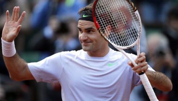 Federer venció a checo Rosol en Montercalo y va por Tsonga