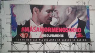 #MásAmorMenosOdio: lanzan campaña en paneles a favor de la unión civil | FOTOS