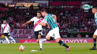 River Plate vs. Gremio: Víctor Hugo Carrillo fue abucheado por sancionar esta infracción