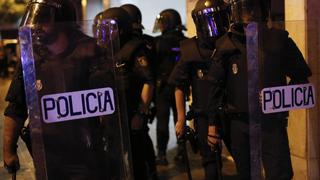 Policía de Barcelona interviene a 58 personas en fiesta clandestina sin mascarillas convocada bajo el lema “hoy se lía”