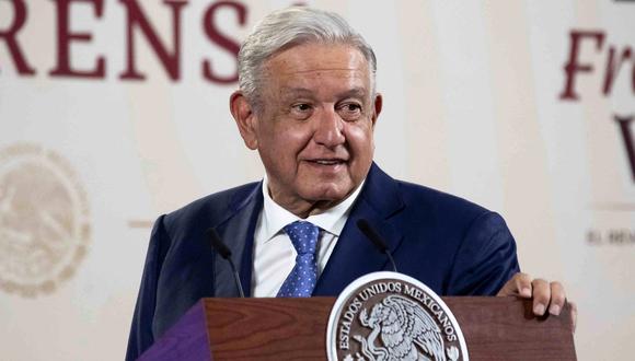 Presidente de México, Andrés Manuel López, durante una conferencia de prensa en la Ciudad de México, el 28 de abril de 2023, luego de su regreso al cargo después de una infección por Covid-19. (Foto by Handout / Presidencia de México / AFP)