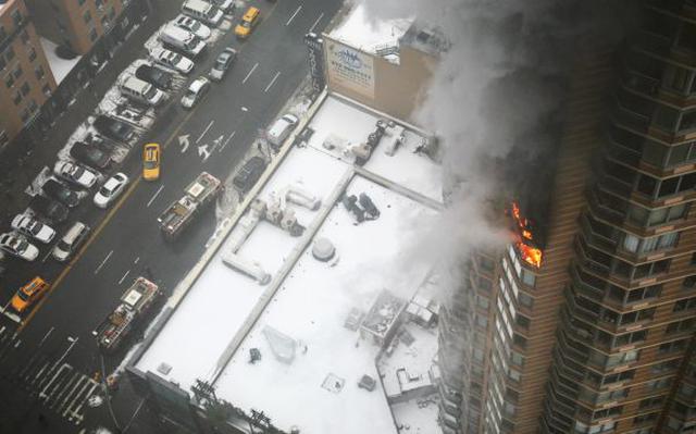 Nueva York: incendio en edificio de Manhattan dejó dos heridos de gravedad - 1