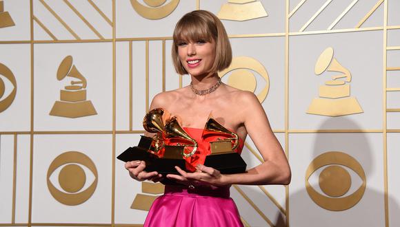 Taylor Swift durante la ceremonia de los Grammy en el 2016. (Foto: MARK RALSTON / AFP)