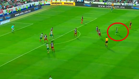 Chivas vs. Santos Laguna EN VIVO: 'Rebaño Sagrado' cae 1-0 con este golazo de Juan José Vázquez | VIDEO. (Foto: Captura de pantalla)