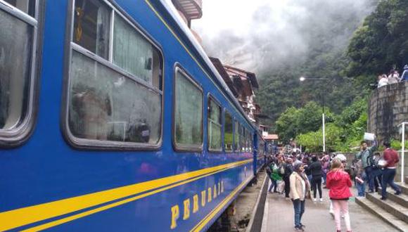PeruRail informó que ofrecerá el sistema bimodal de buses y trenes debido a restricciones por lluvias. Foto: Andina)