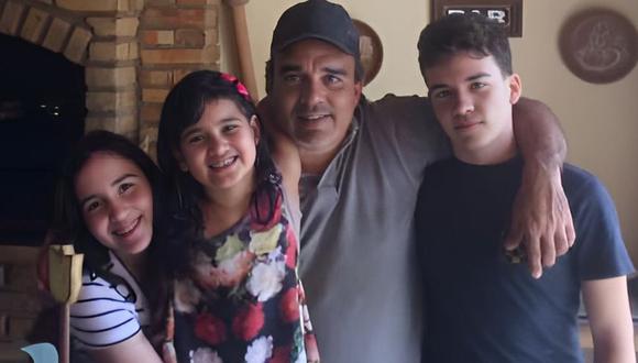 "Mis hijos decían que yo era tan víctima como ellos", dice Régis Feitosa Mota. (ARCHIVO PERSONAL DE RÉGIS MOTA).