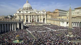 Vaticano: los sacerdotes y cardenales serán juzgados por un tribunal de laicos