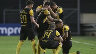 Peñarol goleó 3-0 a Colo Colo y revive en el Grupo C de la Copa Libertadores 2020 