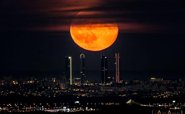 Español resumió seis años del cielo de Madrid en cinco minutos - 1