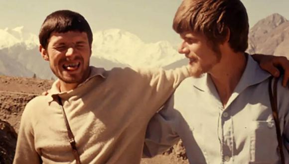 Günther Messner (izquierda) murió por una avalancha en 1970 en al monte Nanga Parbat, en Pakistán, pero muchos responsabilizaron a su hermano Reinhold (derecha) / Instagram / @reinholdmessner_official.