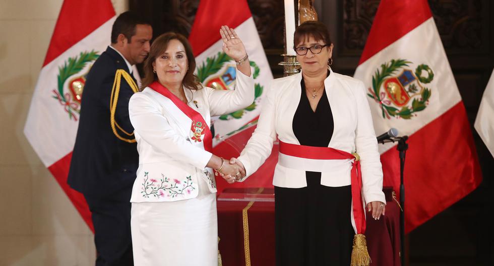Este miércoles juramentó la nueva ministra de Educación, Miriam Ponce, luego que se pidiera la renuncia de Magnet Márquez un día antes.