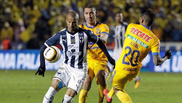 Monterrey y Tigres chocan este jueves (9:00 p.m. EN VIVO ONLINE por Televisa, TDN y TV Azteca) en la primera final de la Liga MX 2017 Torneo Apertura. (Foto: Reuters)