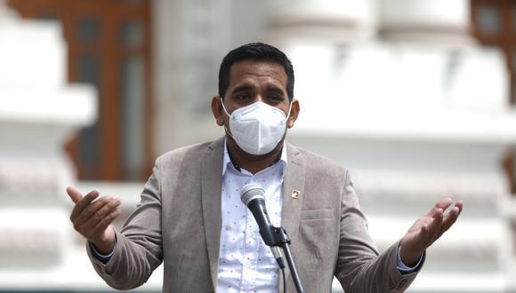 El legislador dijo que Cristofher Suárez, técnico en el Congreso, trabajó en la campaña electoral en la región Ucayali. (Foto: Julio Rea/GEC)