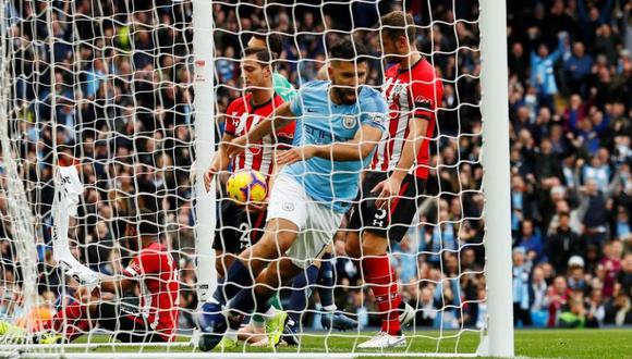 Sergio Agüero se hizo presente en el marcador en el Manchester City vs. Southampton en la jornada 11 de la Premier League (Foto: AFP)