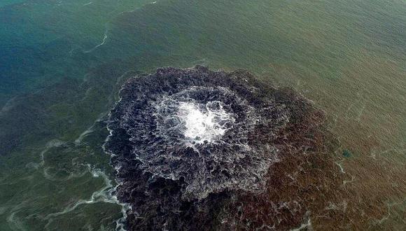 Un volcán submarino puede lanza millones de toneladas de azufre al océano. (Foto: GEC/referencial)