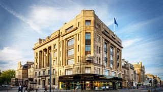 Ocho pisos dedicados al whisky escocés: así es el recién inaugurado centro de experiencias ubicado en el corazón de Edimburgo | GALERÍA