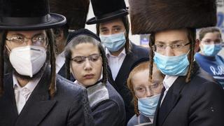 Nueva York: judíos ortodoxos se niegan a acatar las medidas para frenar el rebrote del coronavirus | FOTOS