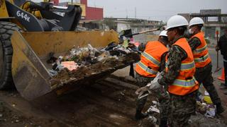 Ejército realizó jornada de limpieza en calles de VMT [FOTOS]