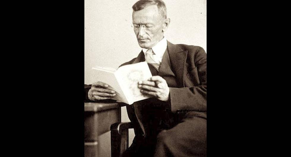 *Efemérides*: Un día como hoy, pero en 1946, el escritor Hermann Hesse recibió el Premio Nobel de Literatura. (Foto: Gret Widmann / "Wikimedia":https://goo.gl/ZPDXeK )