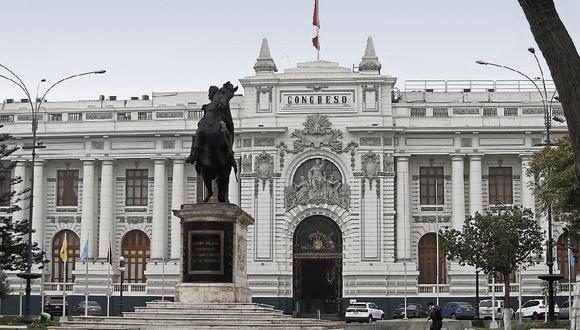 El Congreso aprobó por insistencia la ley que fija topes a tasas de interés. (Foto: GEC)