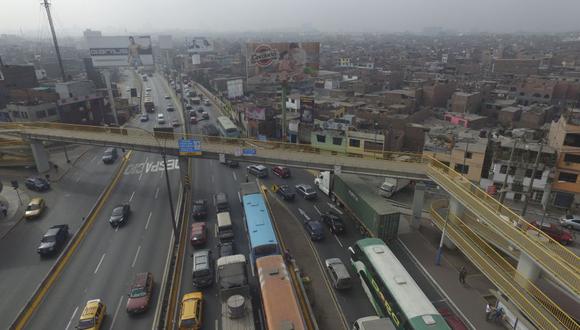 La caótica congestión por los by-pass en Habich y Tomás Valle - 3