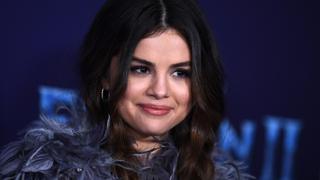 “Frozen 2”: Selena Gomez y su hermanita se robaron las miradas en alfombra roja del estreno de la película | FOTOS 