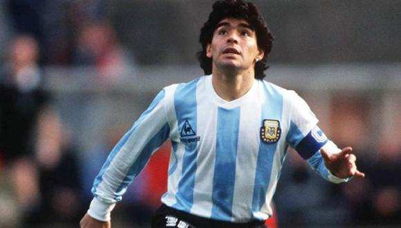 Subastan camiseta de Maradona para ayudar a pacientes de coronavirus. (Foto: Agencias)