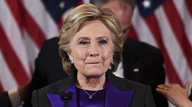 La desazón de Clinton al aceptar la derrota frente a Trump - 1