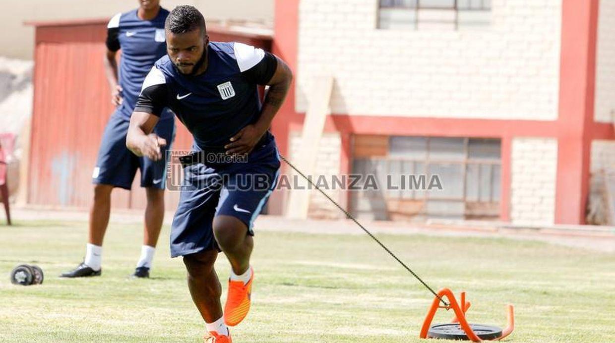 Alianza Lima: con Montaño, íntimos entrenan en Arequipa - 1