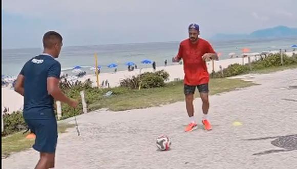 Se pone a punto: Paolo Guerrero entrena en Brasil con preparador físico de Vallejo | VIDEO
