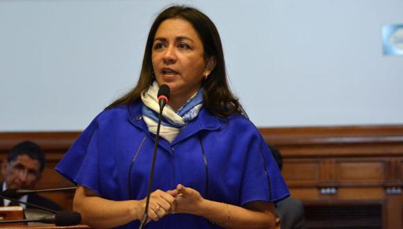 Marisol Espinoza aún no define su apoyo a candidatura de Acuña