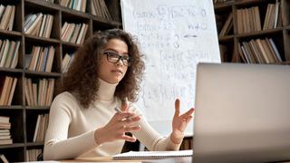 El programa gratuito en el que se capacitan mil profesores de todo el Perú para mejorar sus clases virtuales