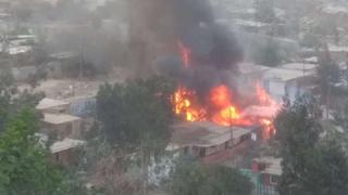 Lurigancho: dos heridos por incendio que destruyó fábrica de pirotécnicos