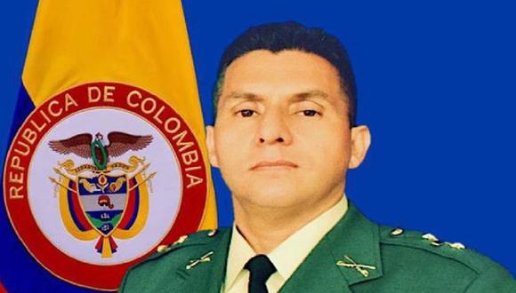 El director de la oficina de derechos humanos del Ejército de Colombia, el teniente coronel Ricardo José Beltrán Jiménez, fue asesinado en un intento de robo en Villavicencio.