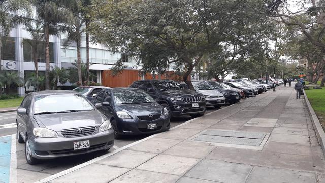 Estacionamientos en San Isidro