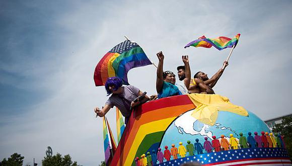 Berlín celebra Día del Orgullo Gay pese a la matanza de Múnich