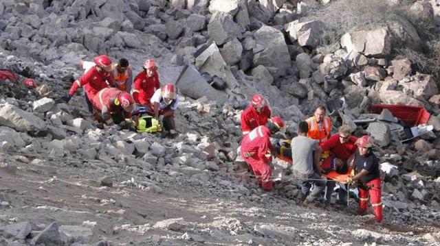 Arequipa: hermanitas murieron tras caída de camión a un abismo - 1