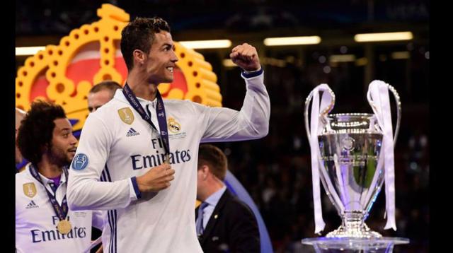 Cristiano Ronaldo celebrando la cuarta Champions League que consigue. (Foto: AFP)