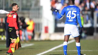 Serie A: Interrumpieron el Brescia vs. Lazio por cánticos racistas contra Balotelli 