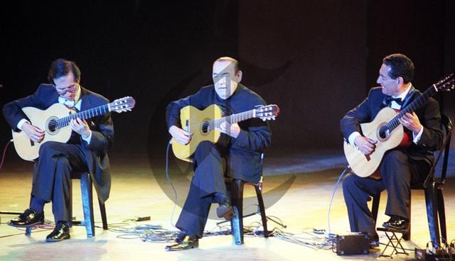 Óscar Avilés: 90 años de la primera guitarra del Perú - 10