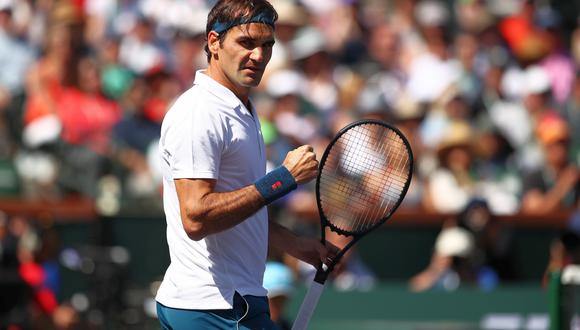 Federer venció a Hurkacz en sets corridos y clasificó a las semifinales de Indian Wells. (Foto: AFP)