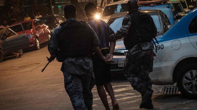 Brasil: Alarma en Copacabana e Ipanema por mortales tiroteos - 11