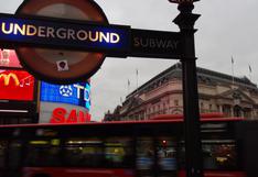 Investigan campaña contra gordos en metro de Londres